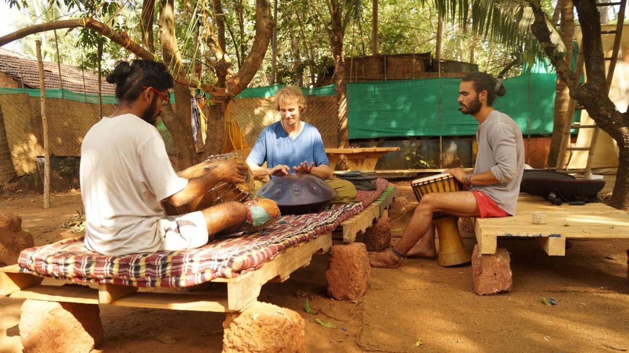 Namahstay Eco Hostel & Coworking & Art Community Space Arambol Dış mekan fotoğraf